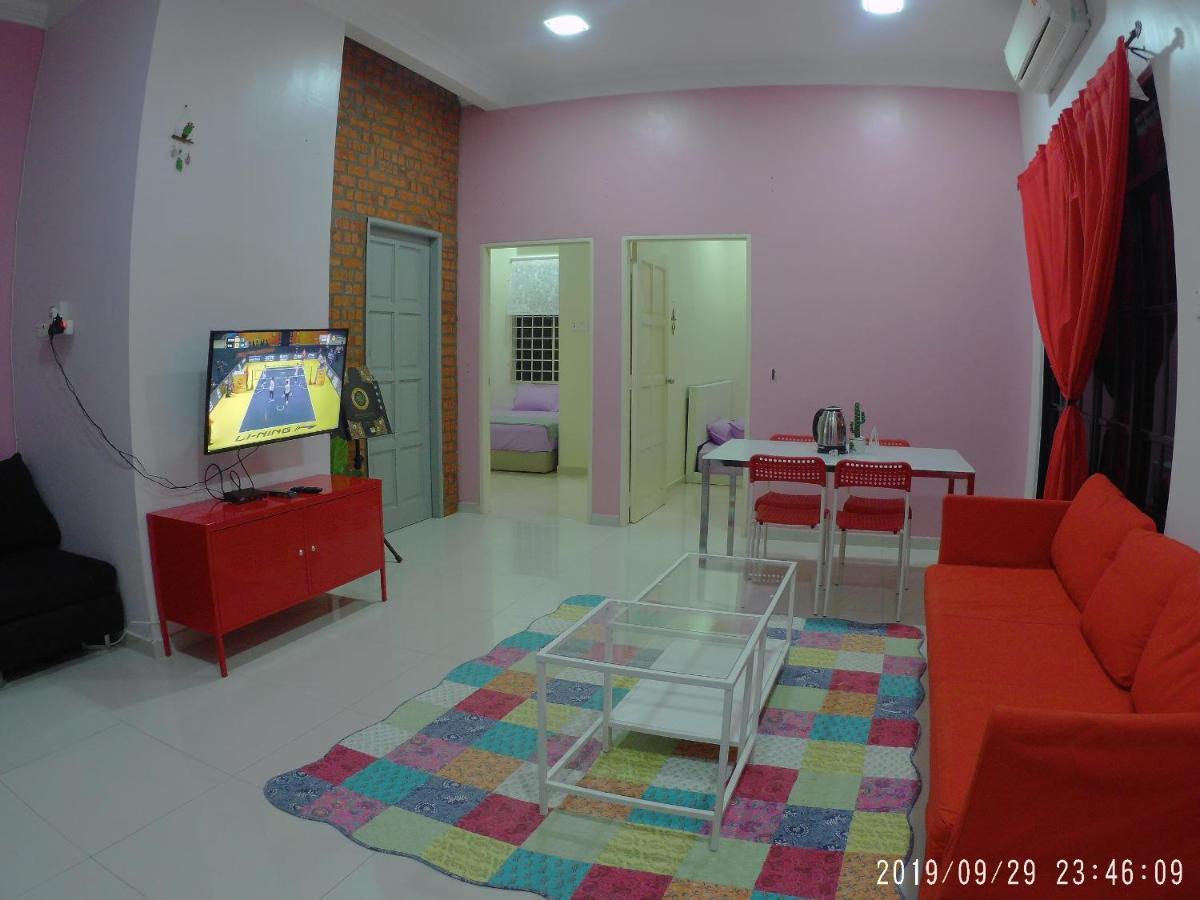 Holiday Homestay دونجون المظهر الخارجي الصورة